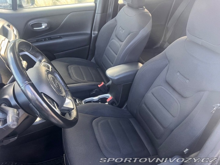Ostatní značky Ostatní modely Jeep Renegade 1,4 TMair 170k 4x4 ATX 2017