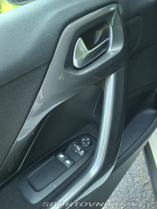Peugeot Ostatní modely 2008 75tkm, 1.majitel, tažné,b 1800