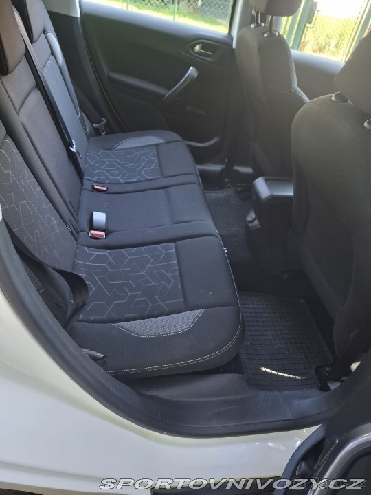 Peugeot Ostatní modely 2008 75tkm, 1.majitel, tažné,b 1800