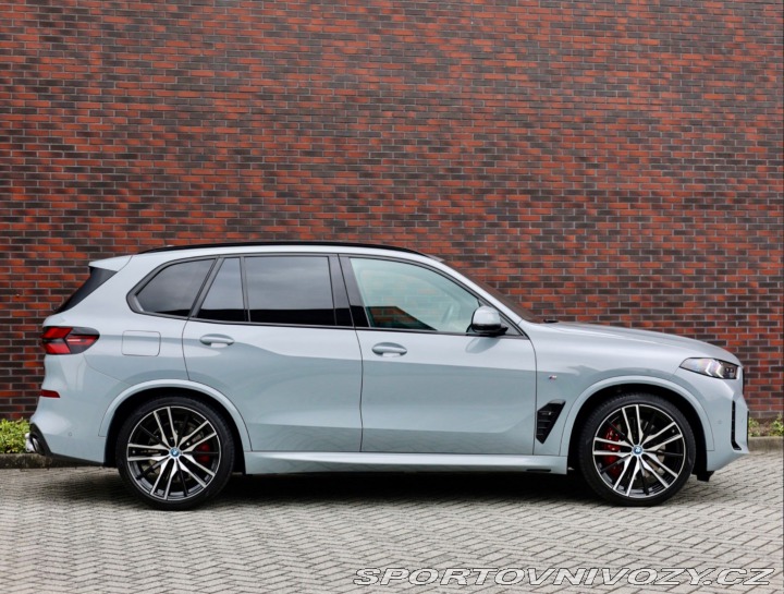 BMW X5 50e xDrive M SPORT | Sky 2023