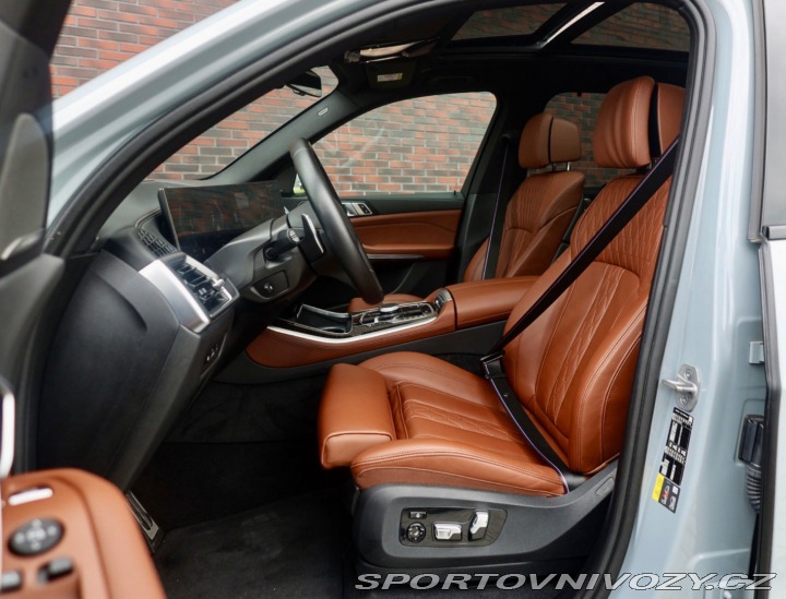 BMW X5 50e xDrive M SPORT | Sky 2023