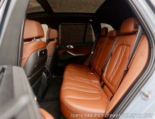 BMW X5 50e xDrive M SPORT | Sky 2023