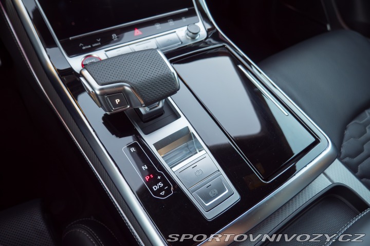 Audi RS Q8 4.0 TFSI 441kW, DPH, TOP 2022