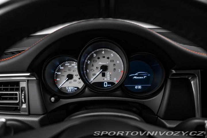 Porsche Macan T Sport Chrono PDLS BOSE 2022