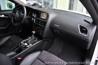 Audi RS5 4.2FSI V8 QUATTRO B&O 2010