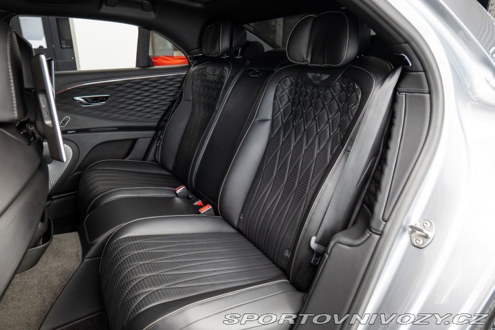 Bentley Flying Spur W12 360/LED/Pano/Ventilov 1800