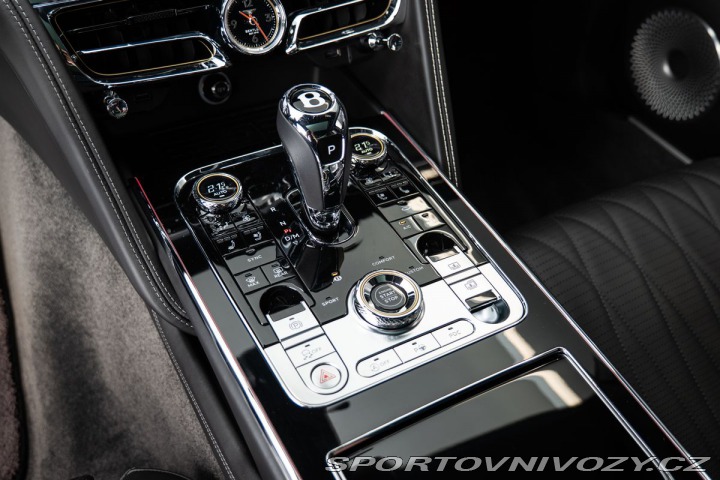 Bentley Flying Spur W12 360/LED/Pano/Ventilov 1800