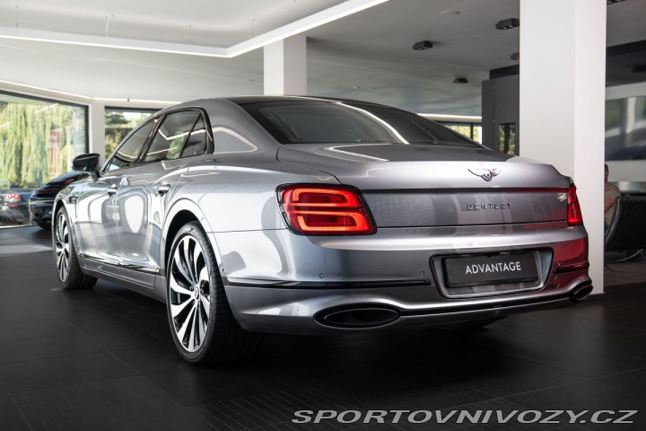 Bentley Flying Spur W12 360/LED/Pano/Ventilov 1800