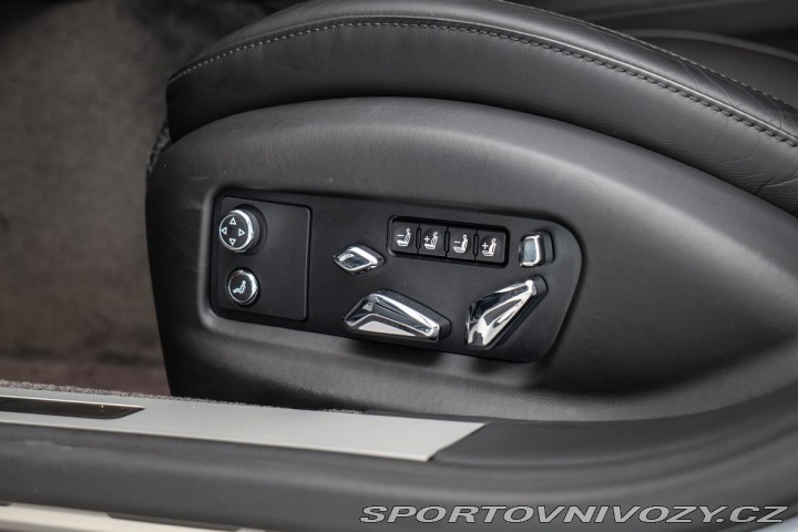 Bentley Flying Spur W12 360/LED/Pano/Ventilov 1800