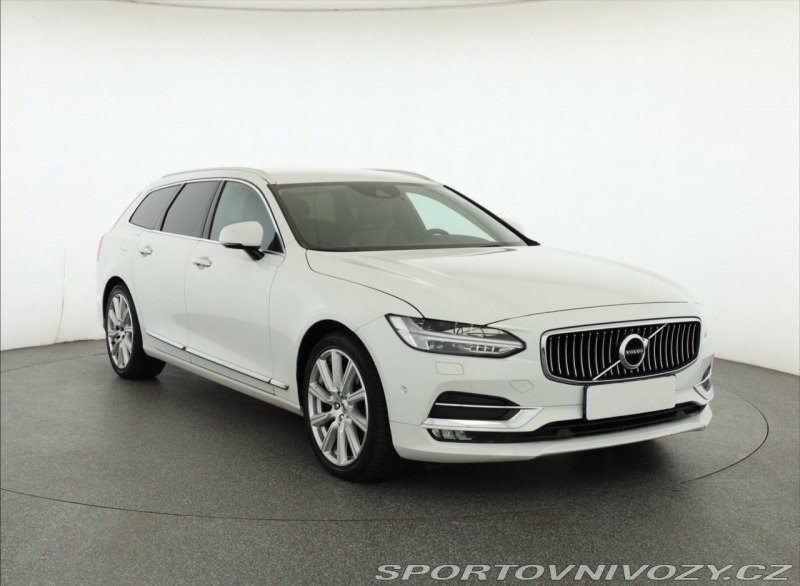 Volvo V90 D5 AWD
