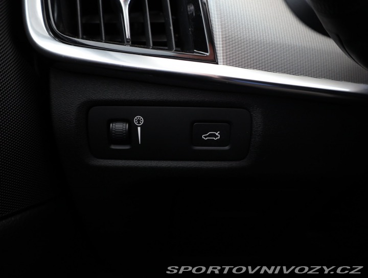 Volvo V90 D5 AWD 2016