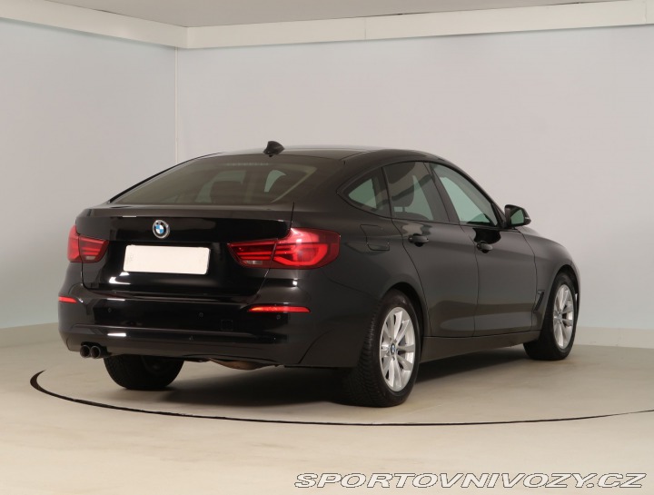 BMW 3 GT 330d GT 2019