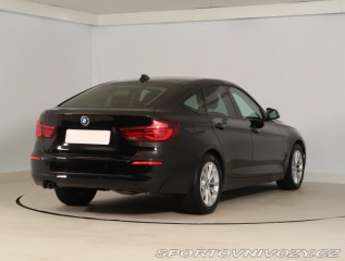 BMW 3 GT  330d GT 2019