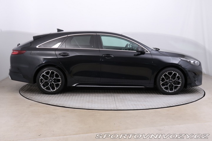 Kia ProCeed GT-Line 1.5 T-GDI 2021