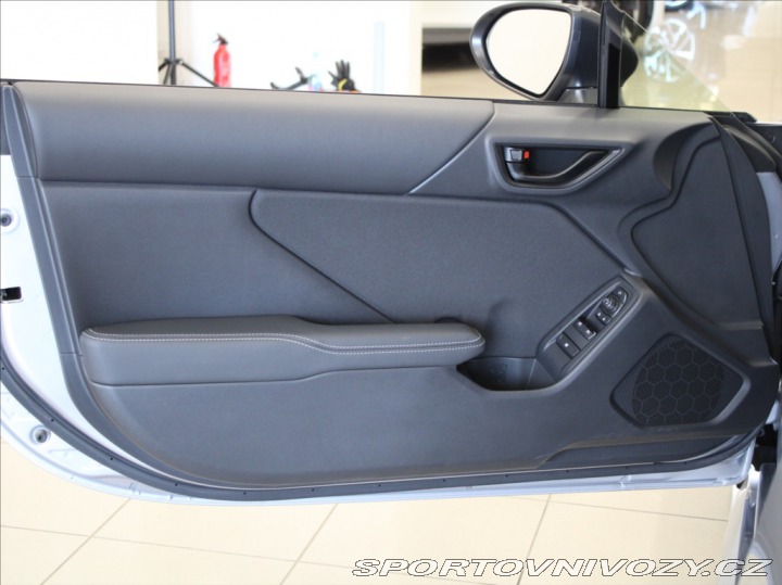 Toyota GR86 2,4 234k. 5170 km! Akční 2023