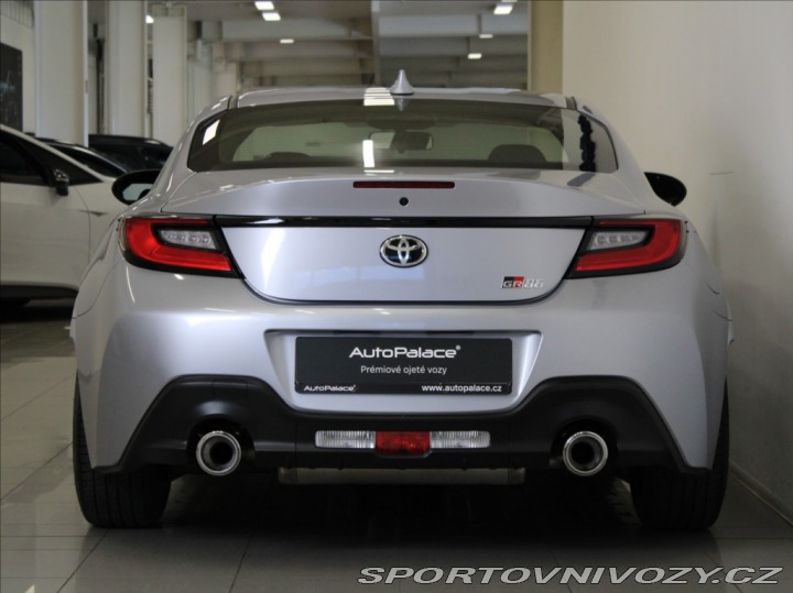 Toyota GR86 2,4 234k. 5170 km! Akční 2023