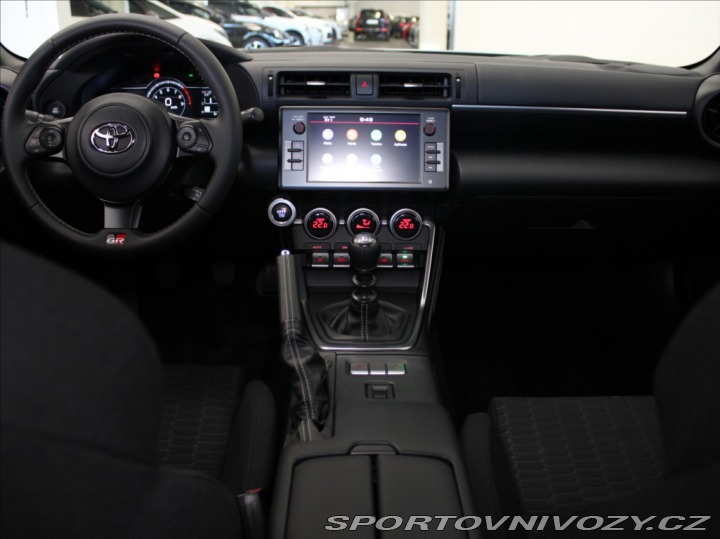 Toyota GR86 2,4 234k. 5170 km! Akční 2023