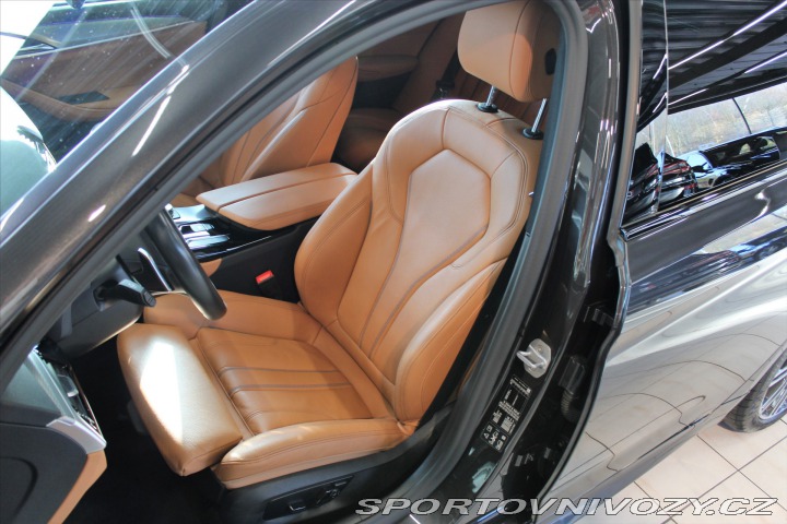 BMW 5 530d xDrive M Sport NezTo 2020