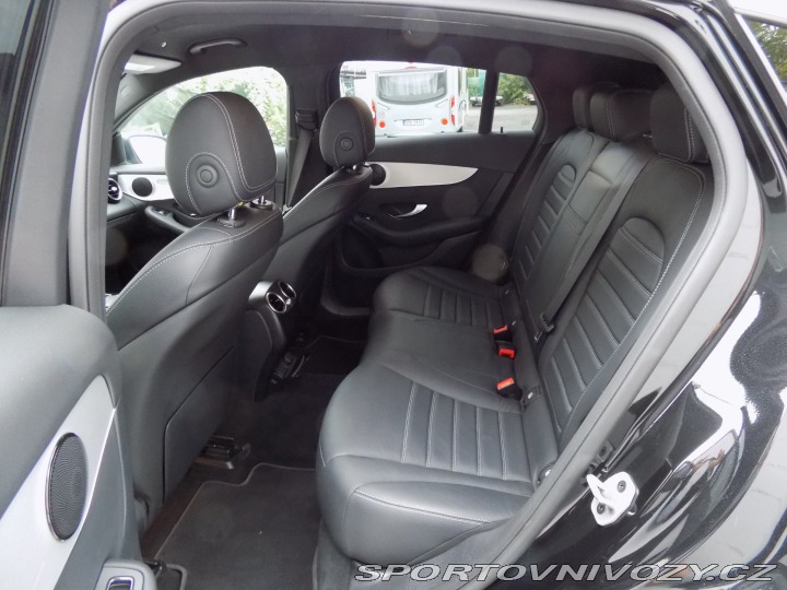 Mercedes-Benz Ostatní modely GLC 400d/Coupé/4-Matic/Full-L 2021