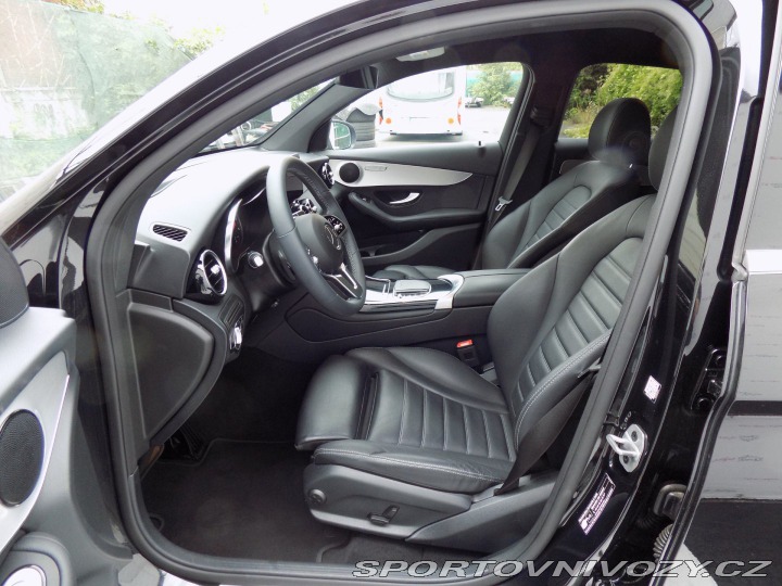 Mercedes-Benz Ostatní modely GLC 400d/Coupé/4-Matic/Full-L 2021