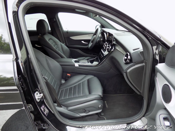 Mercedes-Benz Ostatní modely GLC 400d/Coupé/4-Matic/Full-L 2021