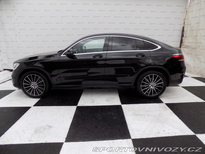 Mercedes-Benz Ostatní modely GLC 400d/Coupé/4-Matic/Full-L 2021