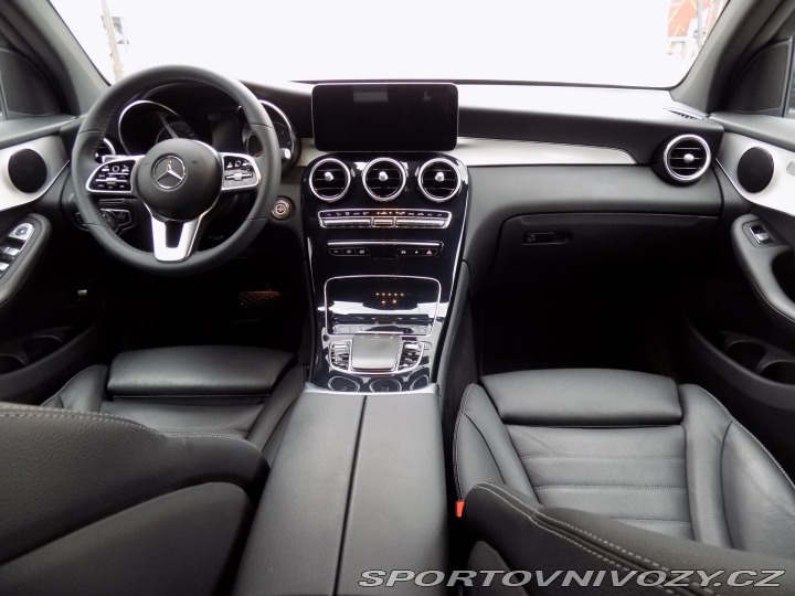 Mercedes-Benz Ostatní modely GLC 400d/Coupé/4-Matic/Full-L 2021