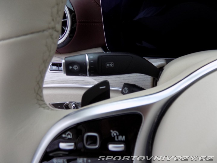 Mercedes-Benz E 400d/AMG-Line/4-M/PANO/ 2019