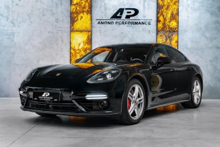 Porsche Panamera Turbo APPROVED/CHRONO/NIG
