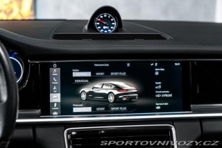 Porsche Panamera Turbo APPROVED/CHRONO/NIG 2017
