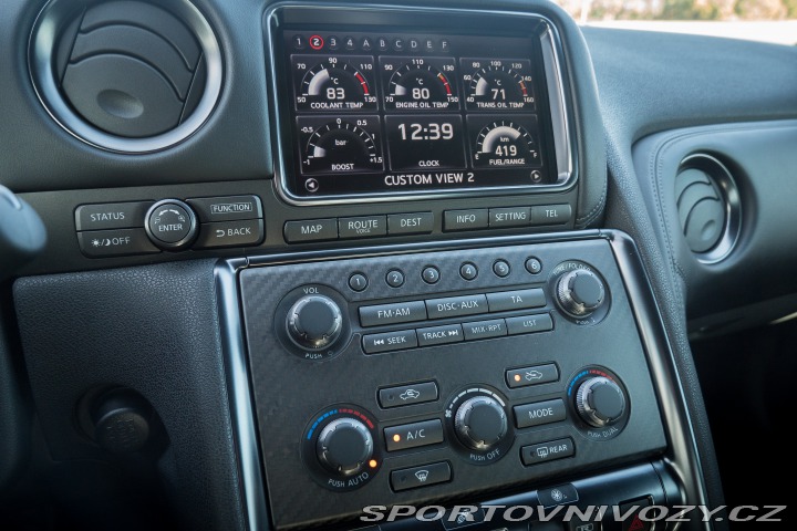Nissan GT-R R35, KW V3, kovaná převo. 2011