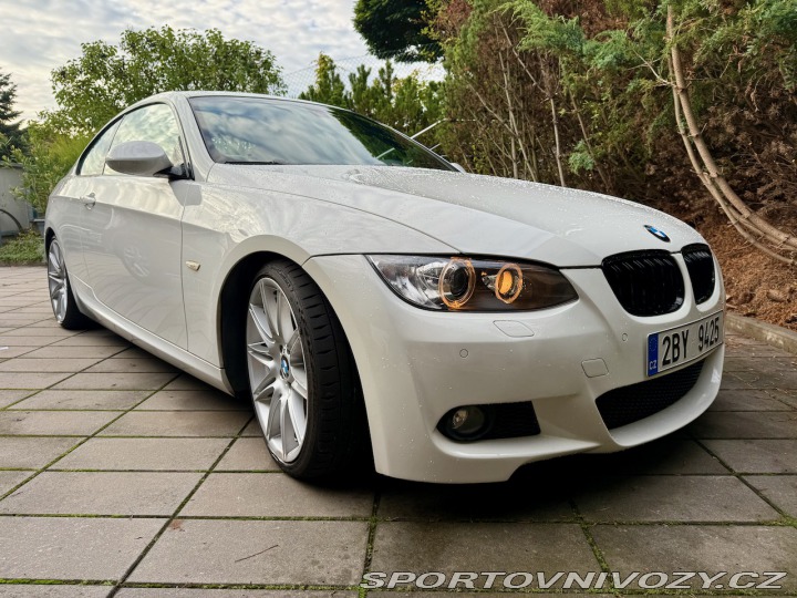 BMW 3 335i e92 2009