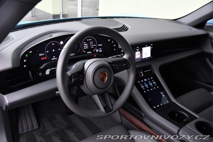 Porsche Taycan 4SCROSS BOSE PANO 1M 2021
