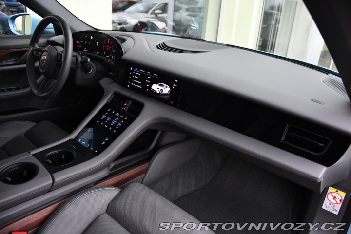 Porsche Taycan 4SCROSS BOSE PANO 1M 2021