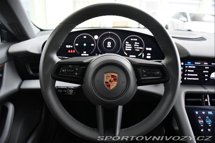 Porsche Taycan 4SCROSS BOSE PANO 1M 2021