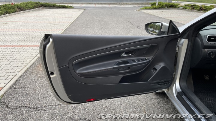 Volkswagen EOS 2.0TDI CR NAVIGACE 2010