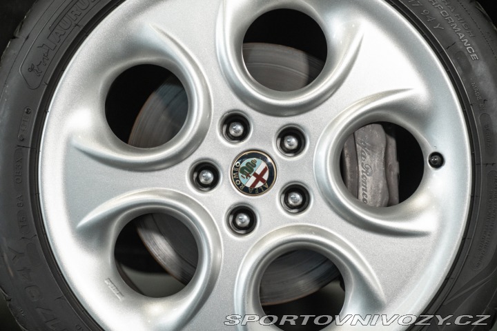Alfa Romeo Ostatní modely 166 3.0 V6 24V 1999