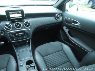 Mercedes-Benz A AMG Line A 180 2015