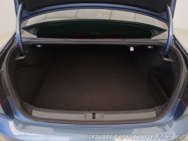 Volkswagen Ostatní modely Passat R-Line 2.0 BiTDI 2016