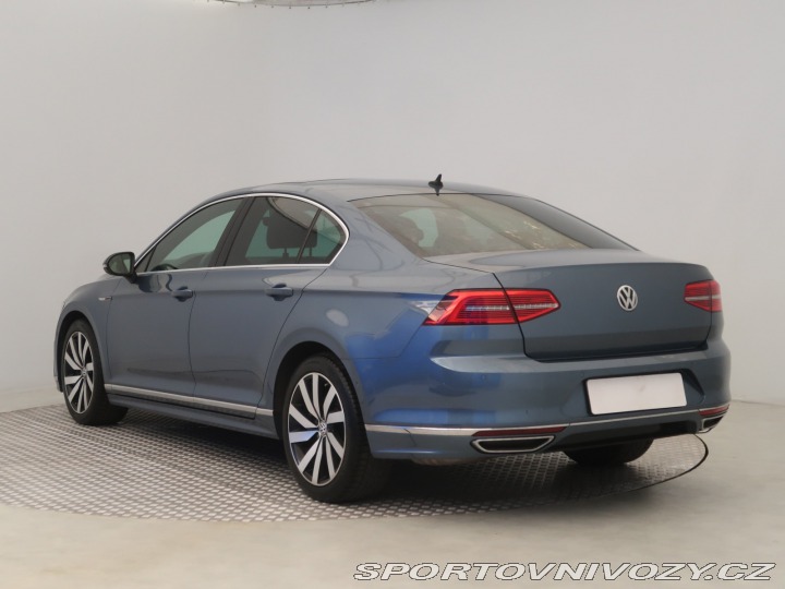 Volkswagen Ostatní modely Passat R-Line 2.0 BiTDI 2016