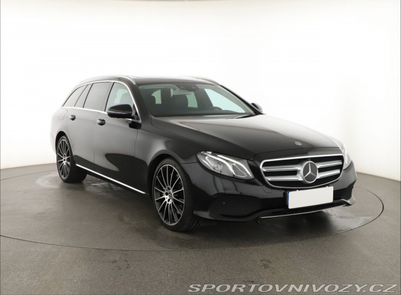 Mercedes-Benz E AMG Paket E 400 4MATIC