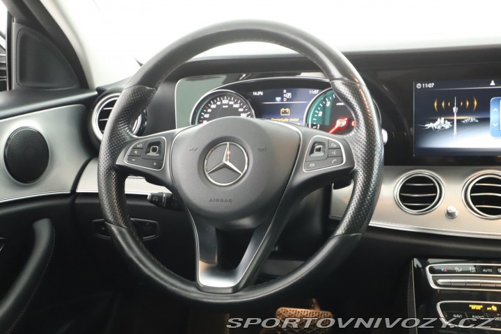 Mercedes-Benz E AMG Paket E 400 4MATIC 2017