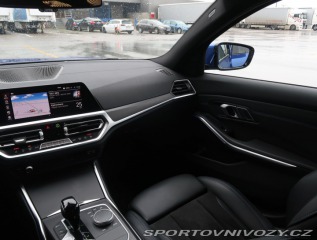 BMW 3 330 i xDrive 2022
