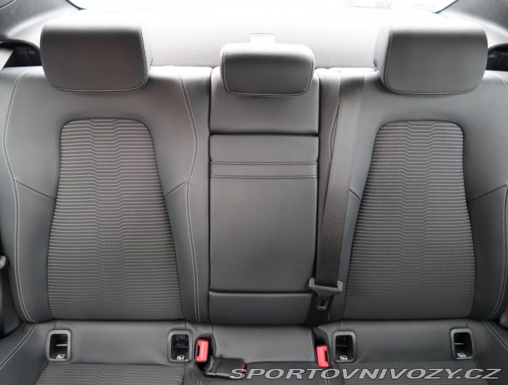 Mercedes-Benz CLA 250 e 2022