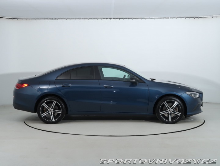 Mercedes-Benz CLA 250 e 2022