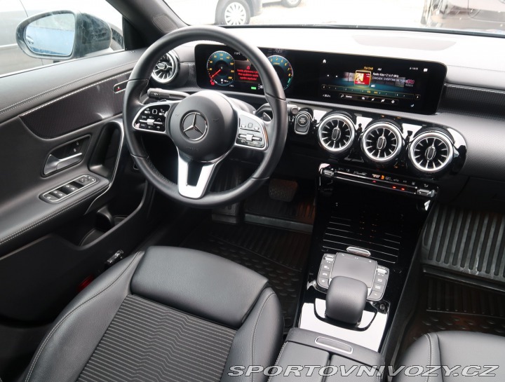Mercedes-Benz CLA 250 e 2022