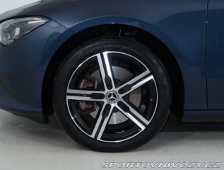 Mercedes-Benz CLA 250 e 2022