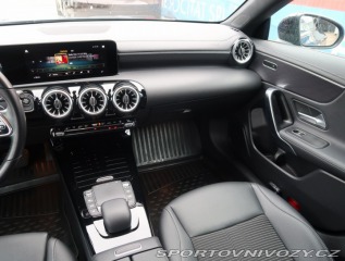 Mercedes-Benz CLA 250 e 2022