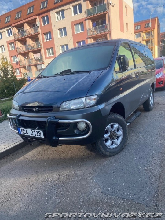 Honda Ostatní modely 2,5   h1 teréní offroad d 1800