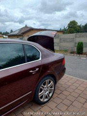 Škoda Superb 2,0   II 2009